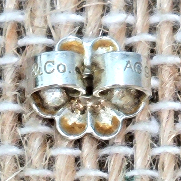 TIFFANY & CO. | Tiffany Twist Know Earrings in Sterling Silver - Picture 3 of 10